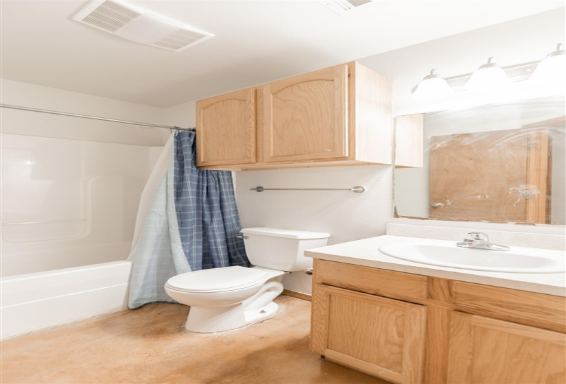 3 Bedrooms Bedrooms, 0 ,1 BathroomBathrooms,Residential,Single Family,2nd,1,133383