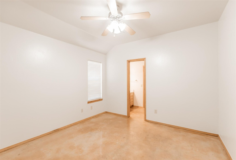 3 Bedrooms Bedrooms, 0 ,1 BathroomBathrooms,Residential,Single Family,2nd,1,133383