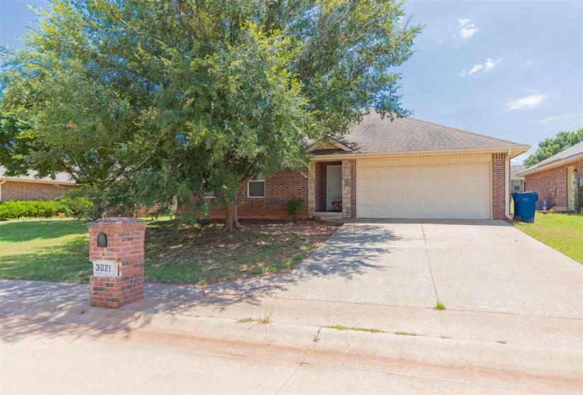 3 Bedrooms Bedrooms, 0 ,1 BathroomBathrooms,Residential,Single Family,2nd,1,133383