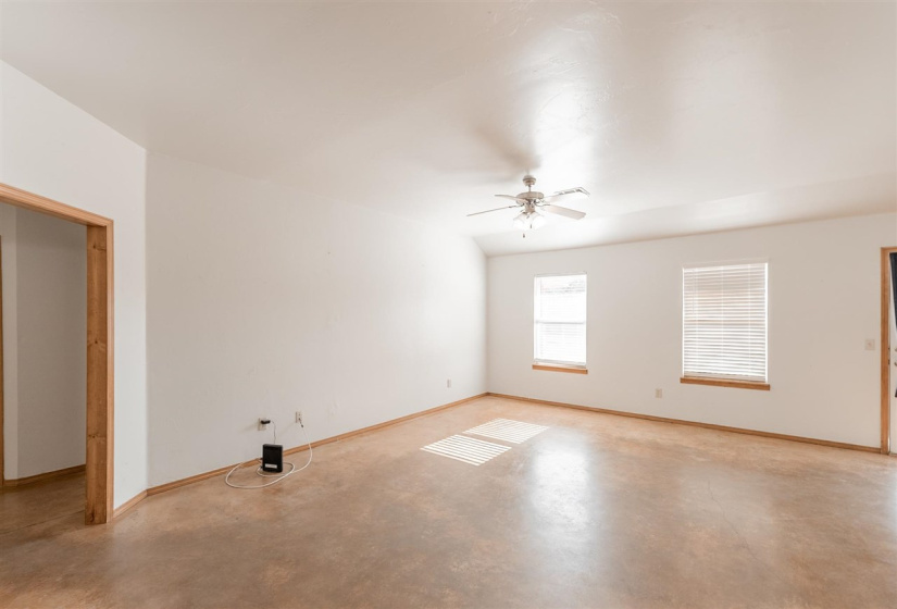 3 Bedrooms Bedrooms, 0 ,1 BathroomBathrooms,Residential,Single Family,2nd,1,133383