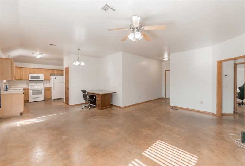 3 Bedrooms Bedrooms, 0 ,1 BathroomBathrooms,Residential,Single Family,2nd,1,133383