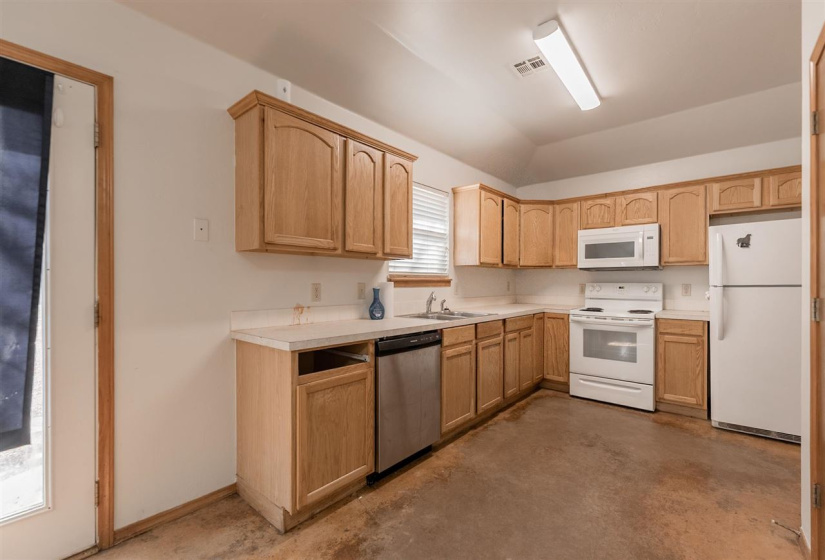 3 Bedrooms Bedrooms, 0 ,1 BathroomBathrooms,Residential,Single Family,2nd,1,133383