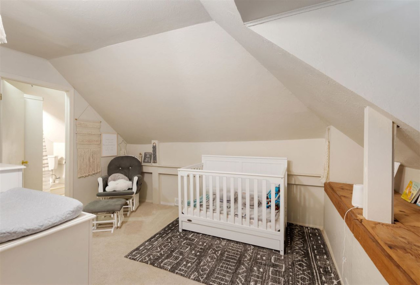 4 Bedrooms Bedrooms, 0 ,2 BathroomsBathrooms,Residential,Single Family,Lowry,1.5,133384