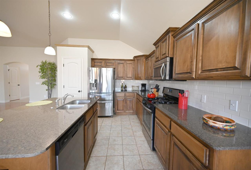 3 Bedrooms Bedrooms, 0 ,2 BathroomsBathrooms,Residential,Single Family,Prescot,1,133388