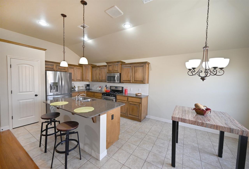 3 Bedrooms Bedrooms, 0 ,2 BathroomsBathrooms,Residential,Single Family,Prescot,1,133388