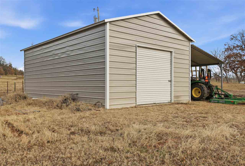 3 Bedrooms Bedrooms, 0 ,2 BathroomsBathrooms,Residential,Single Family,840,1,133391