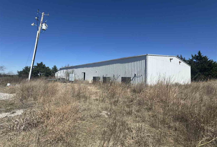 1 Bedroom Bedrooms, 0 ,1 BathroomBathrooms,Residential,Single Family,6th,1,133394