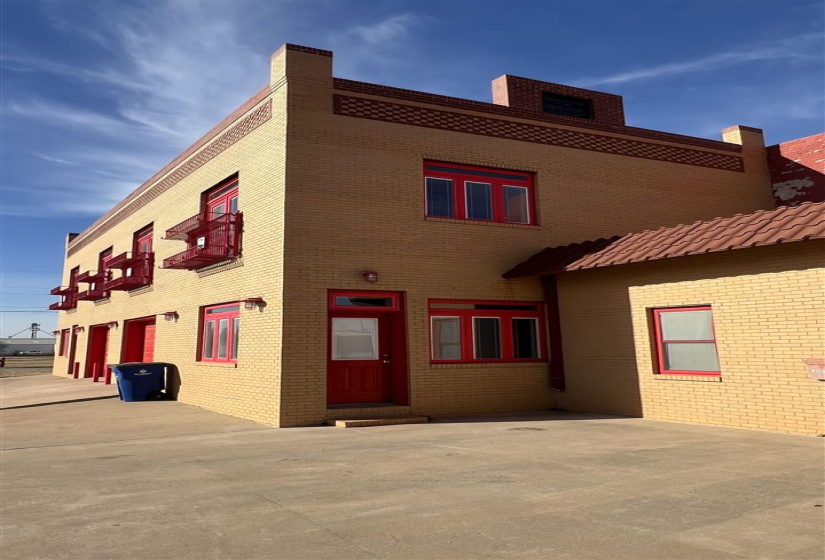 4 Bedrooms Bedrooms, 0 ,2 BathroomsBathrooms,Residential,Condominium/townhouse,Main,2,133395