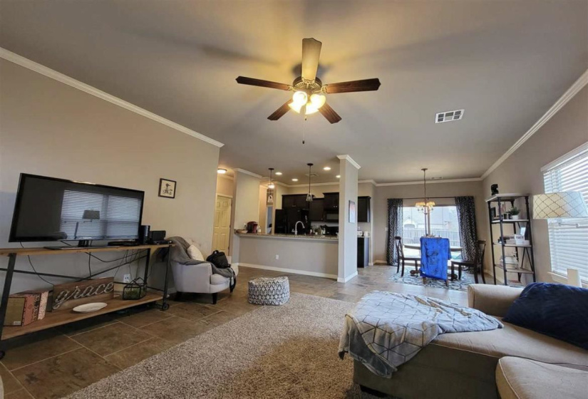 3 Bedrooms Bedrooms, 0 ,2 BathroomsBathrooms,Residential,Single Family,13th,1,133397