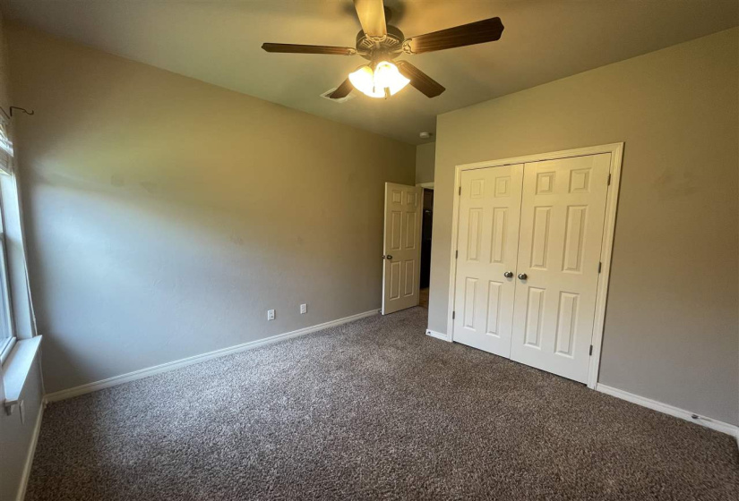 3 Bedrooms Bedrooms, 0 ,2 BathroomsBathrooms,Residential,Single Family,13th,1,133397