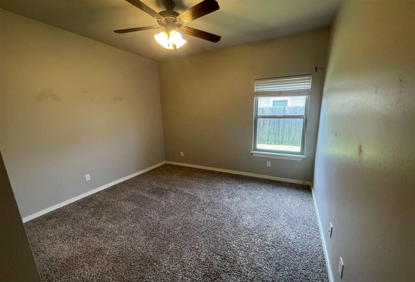 3 Bedrooms Bedrooms, 0 ,2 BathroomsBathrooms,Residential,Single Family,13th,1,133397