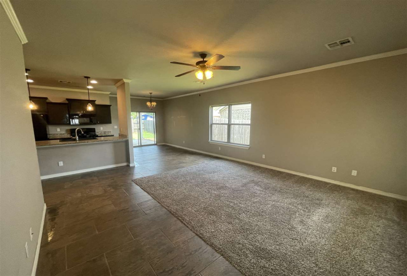 3 Bedrooms Bedrooms, 0 ,2 BathroomsBathrooms,Residential,Single Family,13th,1,133397