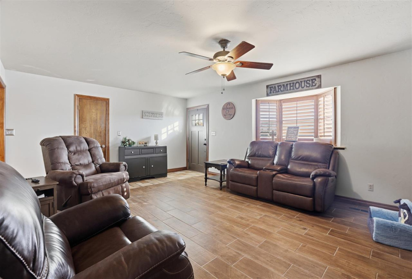 3 Bedrooms Bedrooms, 0 ,3 BathroomsBathrooms,Residential,Single Family,Quail Creek,1,133398