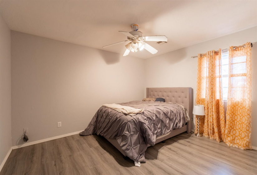 4 Bedrooms Bedrooms, 0 ,4 BathroomsBathrooms,Residential,Single Family,122nd,1,133406