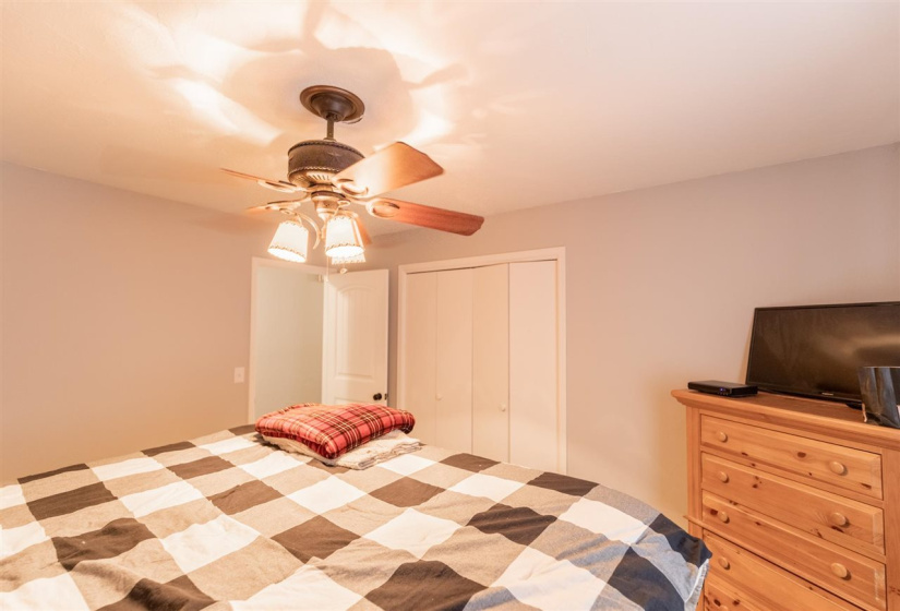 4 Bedrooms Bedrooms, 0 ,4 BathroomsBathrooms,Residential,Single Family,122nd,1,133406