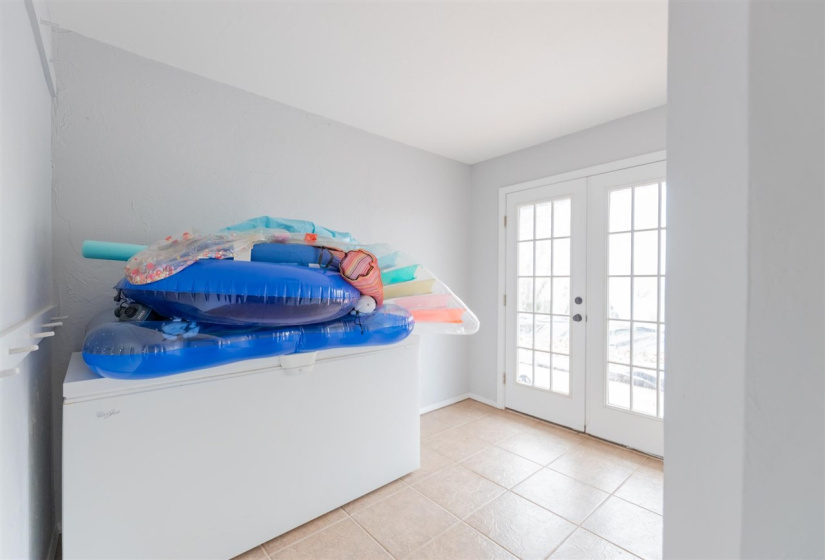 4 Bedrooms Bedrooms, 0 ,4 BathroomsBathrooms,Residential,Single Family,122nd,1,133406