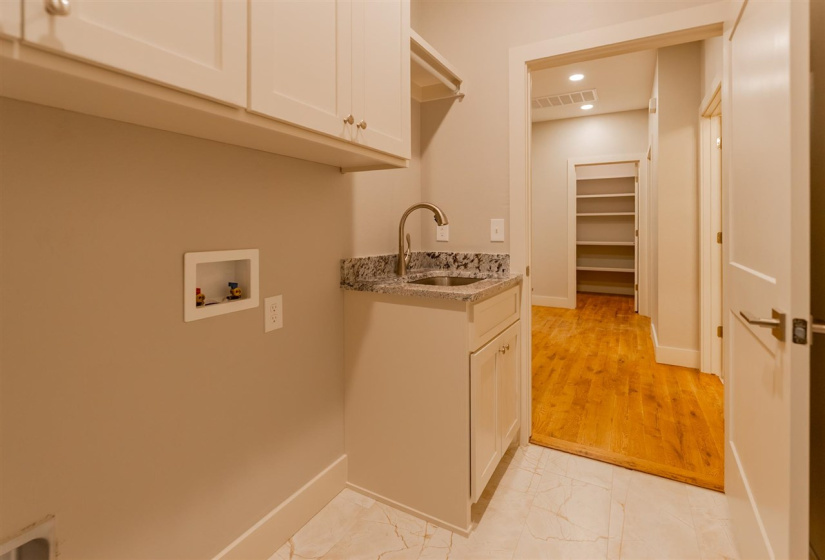 4 Bedrooms Bedrooms, 0 ,3 BathroomsBathrooms,Residential,Single Family,Blanco Bend,1,133407