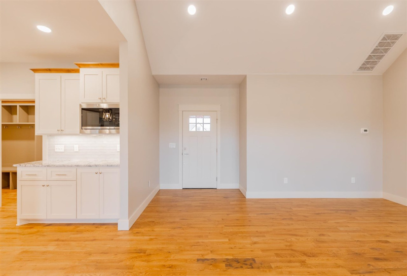 4 Bedrooms Bedrooms, 0 ,3 BathroomsBathrooms,Residential,Single Family,Blanco Bend,1,133407