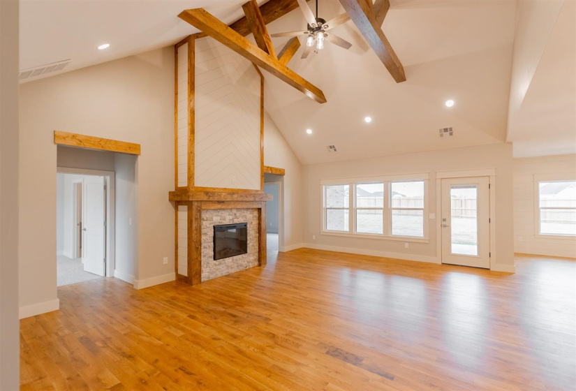 4 Bedrooms Bedrooms, 0 ,3 BathroomsBathrooms,Residential,Single Family,Blanco Bend,1,133407