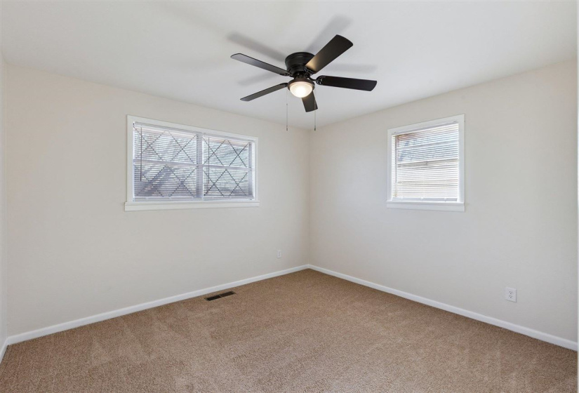 3 Bedrooms Bedrooms, 0 ,1 BathroomBathrooms,Residential,Single Family,Priscilla,1,133409