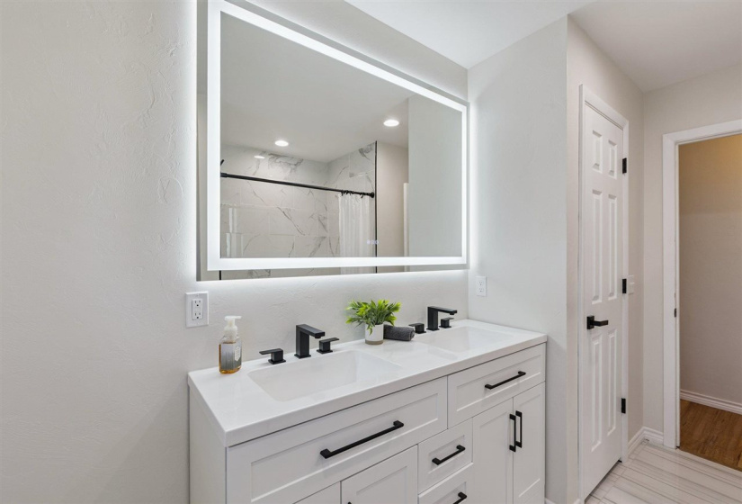 3 Bedrooms Bedrooms, 0 ,1 BathroomBathrooms,Residential,Single Family,Priscilla,1,133409