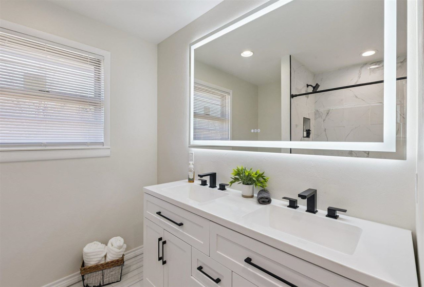 3 Bedrooms Bedrooms, 0 ,1 BathroomBathrooms,Residential,Single Family,Priscilla,1,133409