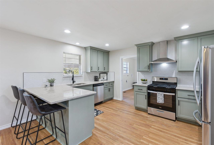 3 Bedrooms Bedrooms, 0 ,1 BathroomBathrooms,Residential,Single Family,Priscilla,1,133409