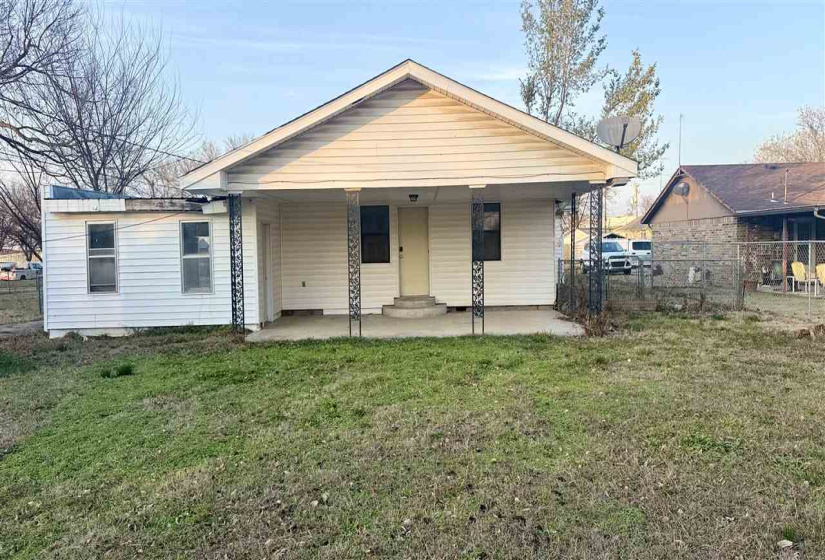 2 Bedrooms Bedrooms, 0 ,2 BathroomsBathrooms,Residential,Single Family,Walnut,1,133313