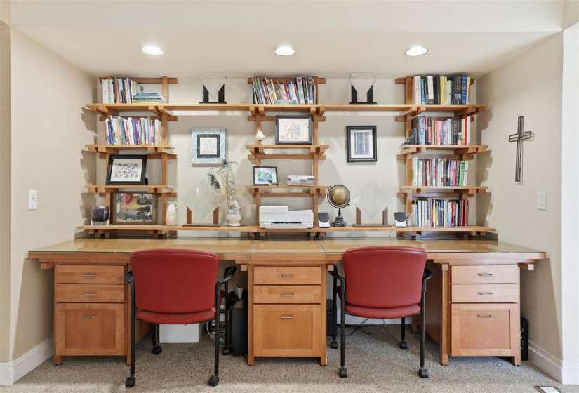 4 Bedrooms Bedrooms, 0 ,3 BathroomsBathrooms,Residential,Single Family,Will Rogers,1,133413