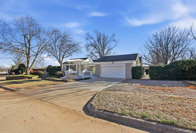 4 Bedrooms Bedrooms, 0 ,3 BathroomsBathrooms,Residential,Single Family,Will Rogers,1,133413