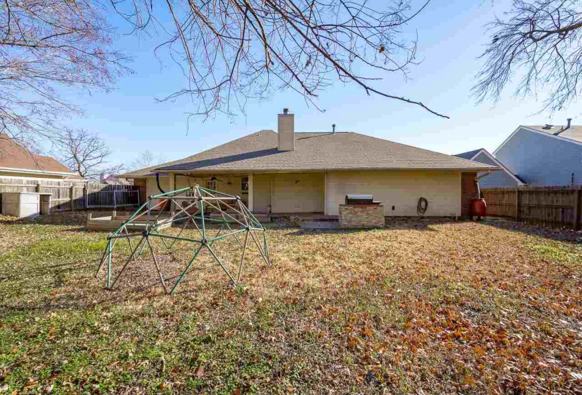 3 Bedrooms Bedrooms, 0 ,2 BathroomsBathrooms,Residential,Single Family,Wedgewood Ct,1,133415