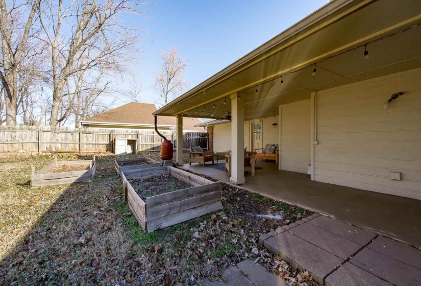 3 Bedrooms Bedrooms, 0 ,2 BathroomsBathrooms,Residential,Single Family,Wedgewood Ct,1,133415