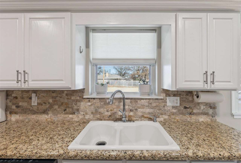 3 Bedrooms Bedrooms, 0 ,2 BathroomsBathrooms,Residential,Single Family,12th,1,133416