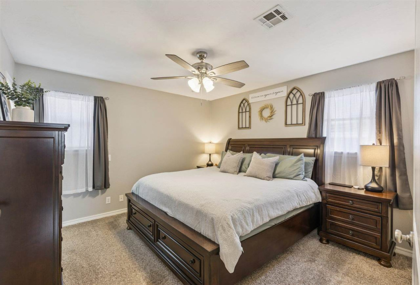 3 Bedrooms Bedrooms, 0 ,2 BathroomsBathrooms,Residential,Single Family,12th,1,133416