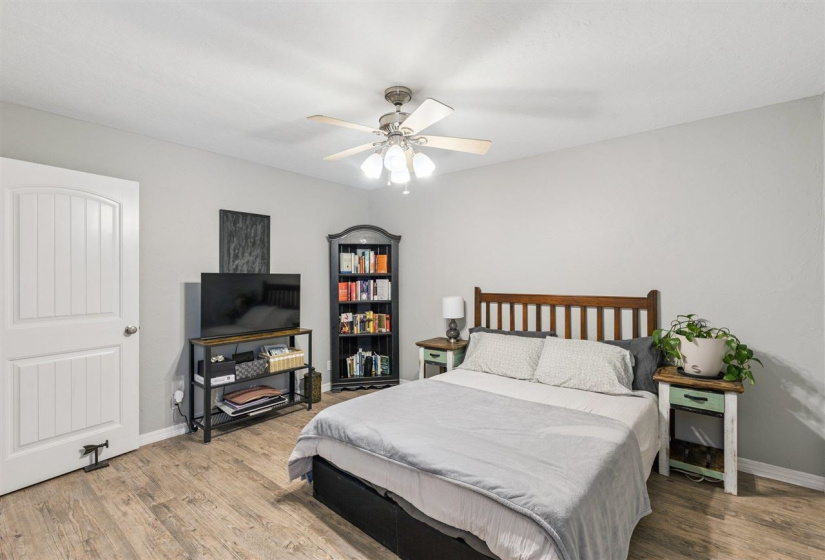 3 Bedrooms Bedrooms, 0 ,2 BathroomsBathrooms,Residential,Single Family,12th,1,133416