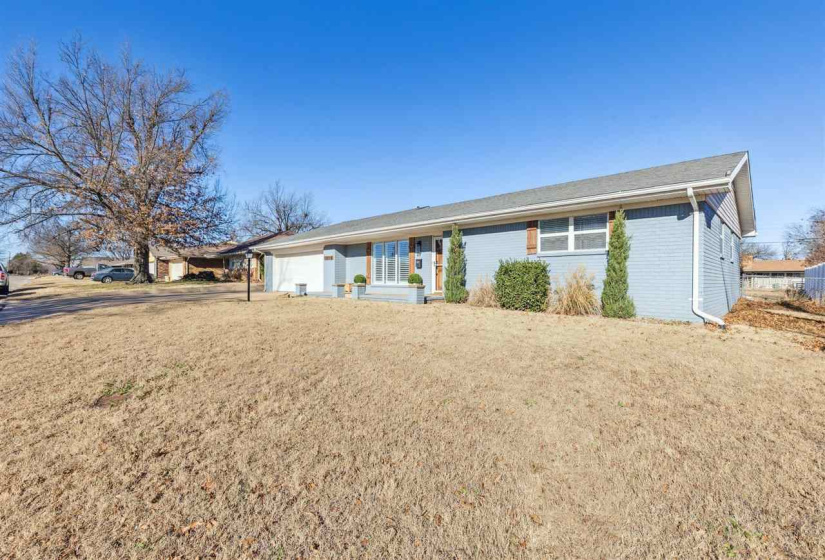 3 Bedrooms Bedrooms, 0 ,2 BathroomsBathrooms,Residential,Single Family,12th,1,133416