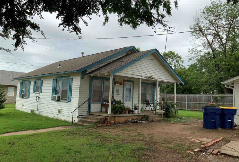 2 Bedrooms Bedrooms, 0 ,1 BathroomBathrooms,Residential,Single Family,West,1,133422