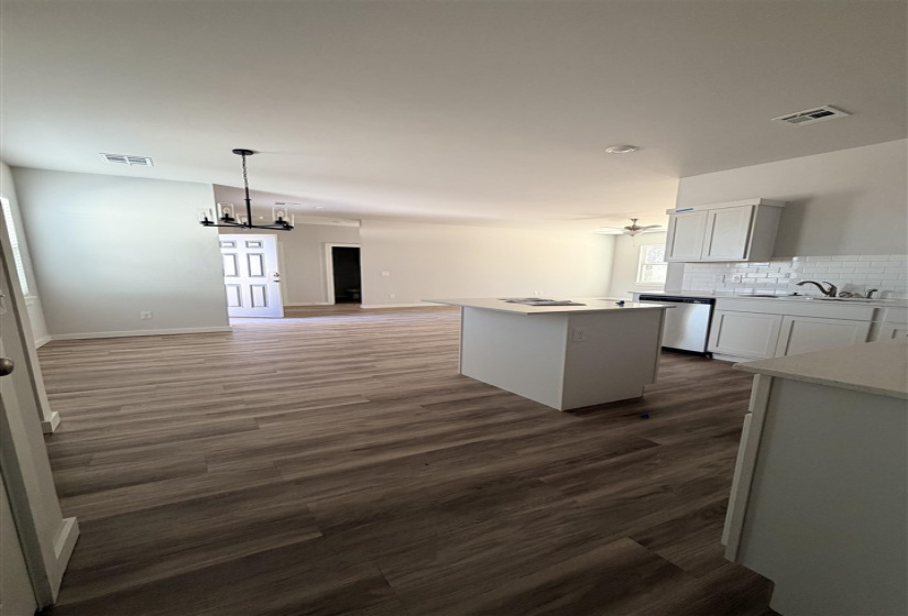 3 Bedrooms Bedrooms, 0 ,2 BathroomsBathrooms,Residential,Single Family,Wrangler Pass,1,133426