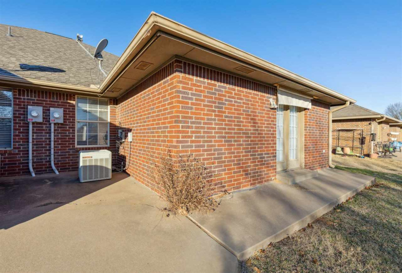 0 , 0 ,3 BathroomsBathrooms,Multi-family,Duplex,Pecan Hill,1,133440