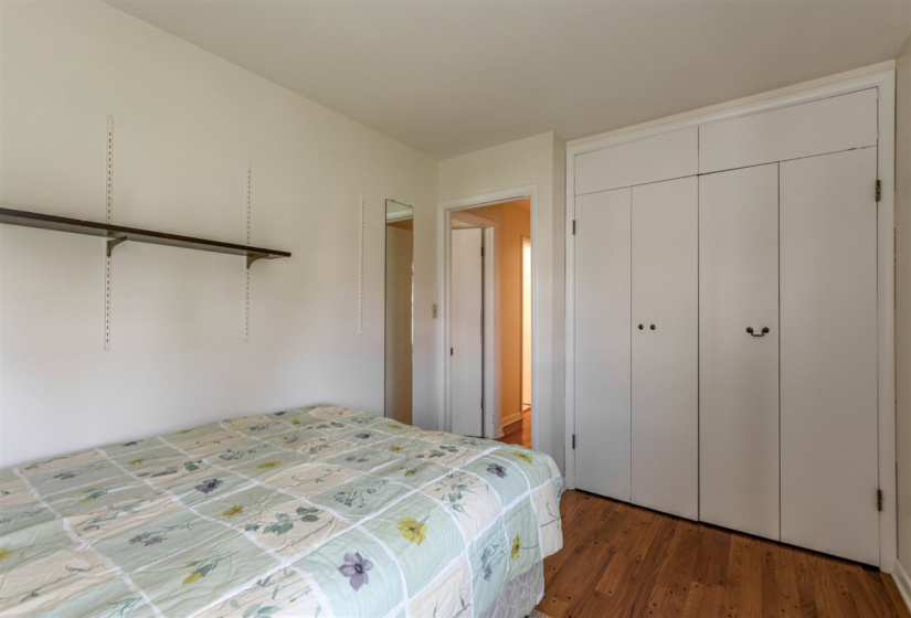 0 , 0 ,1 BathroomBathrooms,Multi-family,Duplex,Duck,1,133448