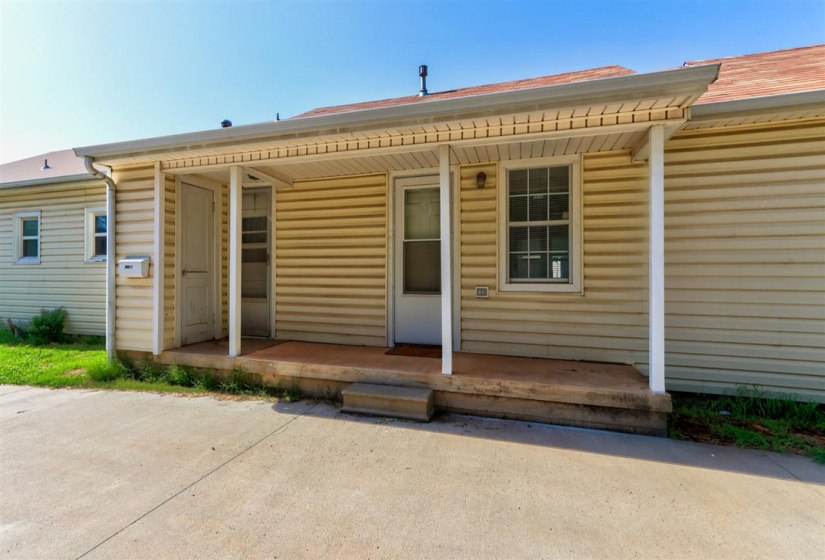 0 , 0 ,1 BathroomBathrooms,Multi-family,Duplex,Duck,1,133448