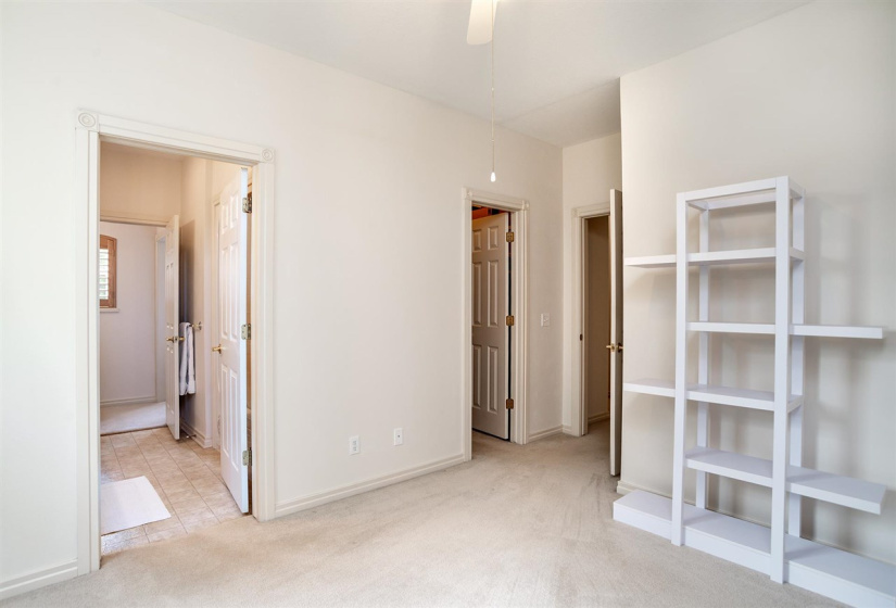 4 Bedrooms Bedrooms, 0 ,3 BathroomsBathrooms,Residential,Single Family,Bluebird,1,133437