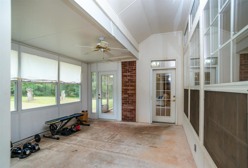 4 Bedrooms Bedrooms, 0 ,3 BathroomsBathrooms,Residential,Single Family,Bluebird,1,133437