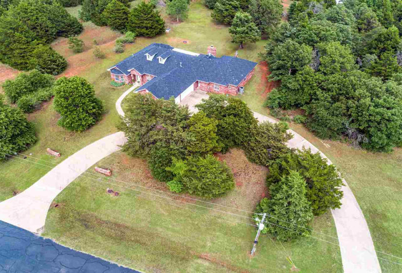 4 Bedrooms Bedrooms, 0 ,3 BathroomsBathrooms,Residential,Single Family,Bluebird,1,133437