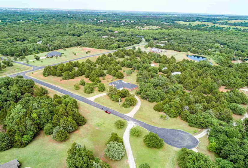 4 Bedrooms Bedrooms, 0 ,3 BathroomsBathrooms,Residential,Single Family,Bluebird,1,133437