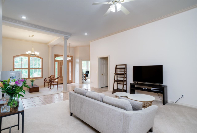 4 Bedrooms Bedrooms, 0 ,3 BathroomsBathrooms,Residential,Single Family,Bluebird,1,133437