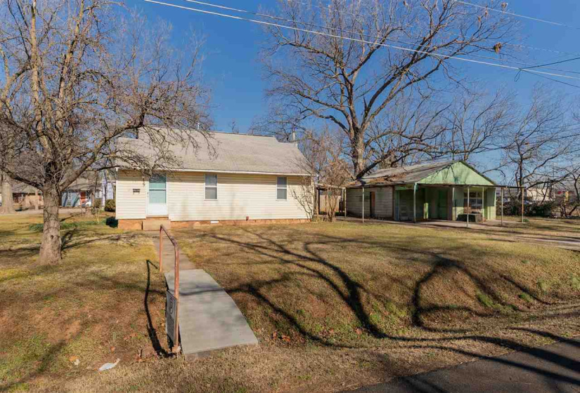 2 Bedrooms Bedrooms, 0 ,1 BathroomBathrooms,Residential,Single Family,Park,1,133438