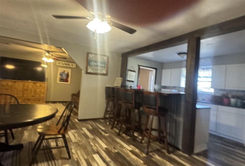 3 Bedrooms Bedrooms, 0 ,1 BathroomBathrooms,Residential,Single Family,Pecan,1,133439