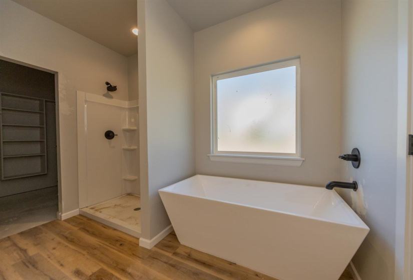 3 Bedrooms Bedrooms, 0 ,2 BathroomsBathrooms,Residential,Single Family,Main,1,133443