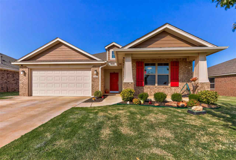 3 Bedrooms Bedrooms, 0 ,2 BathroomsBathrooms,Residential,Single Family,Landry Ln,1,133447